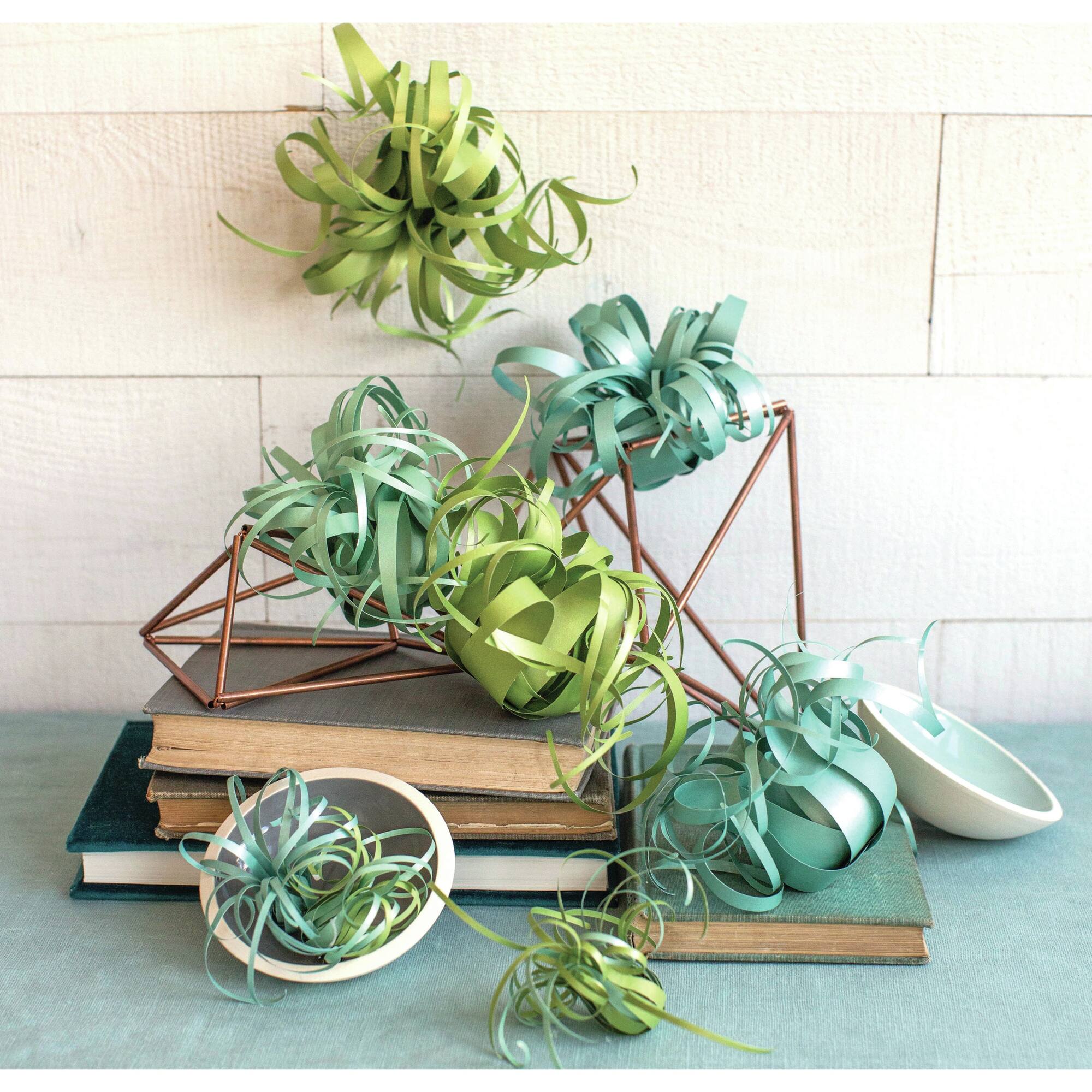 Lia Griffith Paper Stack 8.5" x 11" 24 ct. Airplants